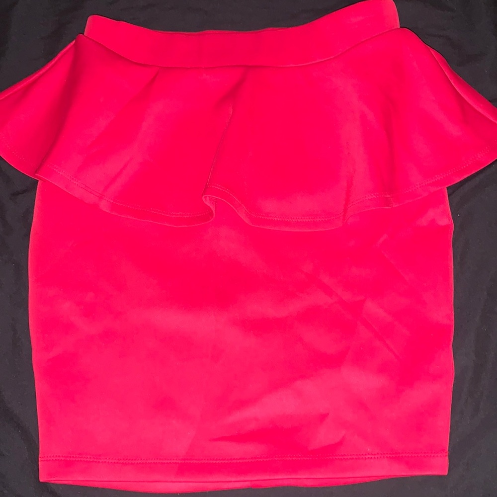 2b bebe cute skirt hot pink XS